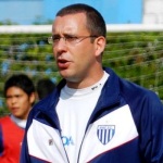 Em nota, treinador Raul Cabral esclarece declarações do volante Braga