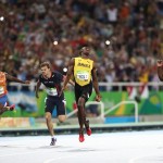 Bolt, além dos 100 m, tricampeão também dos 200 m. E tem mais!