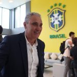 Pontapé inicial: Comissão Técnica do Brasil chega na Granja Comary