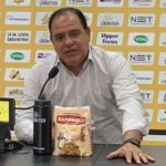 Waguinho Dias oficialmente apresentado como o novo treinador do Criciúma