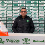 Vídeo – Umberto Louzer, técnico da Chapecoense, comenta sobre o trabalho durante a quarentena e projeta o retorno do Campeonato Catarinense
