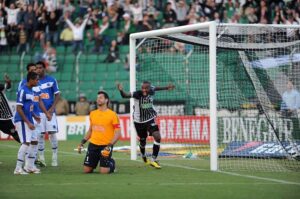 5750852120_c8ae5e8fd5_c