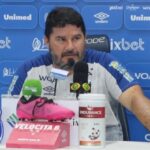 Vídeo – Técnico Eduardo Barroca projeta a partida contra o Atlético-MG, domingo, no Mineirão